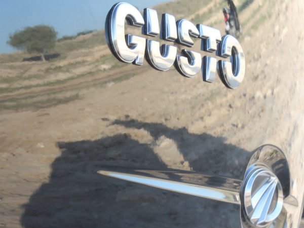 2014 Mahindra Gusto