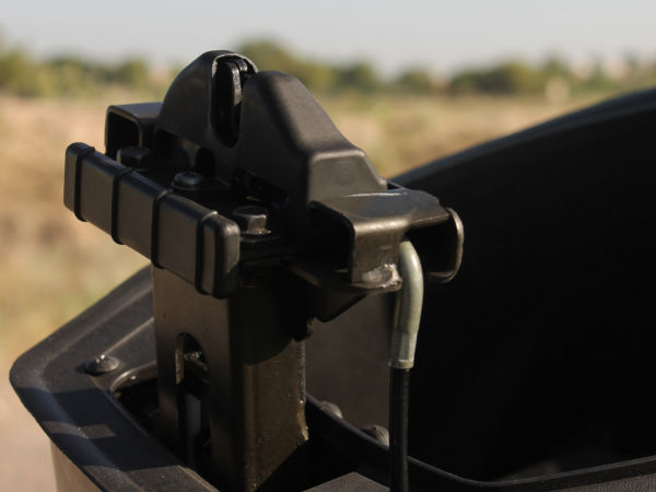 Mahindra Gusto: Height Adjust