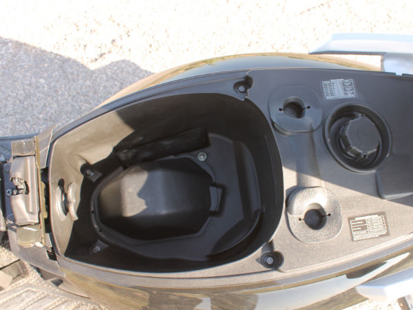 Mahindra Gusto: Under Seat Storage