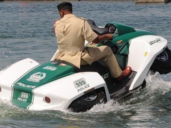 dubai police vehicle