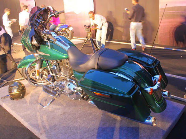 harley davidson launch street glide special