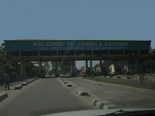 Nissan Terrano Son Of The Soil Experience: From Punjabi To Pahari