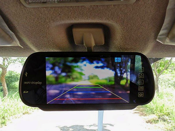 4. Make sure all accessories promised during the sale negotiations are present and in functioning order. 