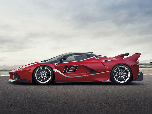 Ferrari FXX K: Side Profile