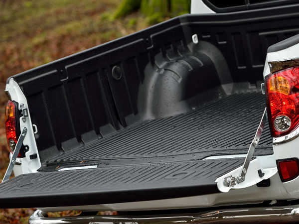 5. Driving a pickup truck with the tailgate down reduces drag: