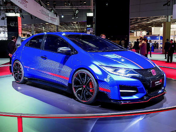 honda civic type r at 2015 geneva motor show