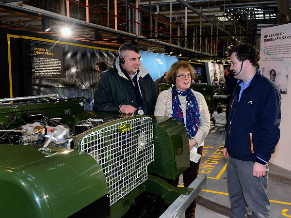 land rover replica 1948 defender production line