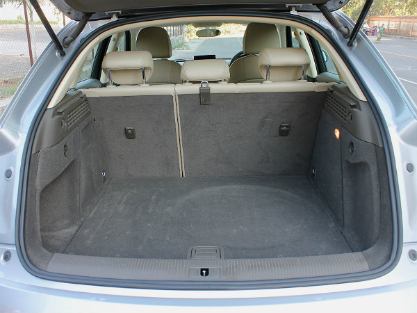 Audi Q3 Dynamic: Weekend Road Trip