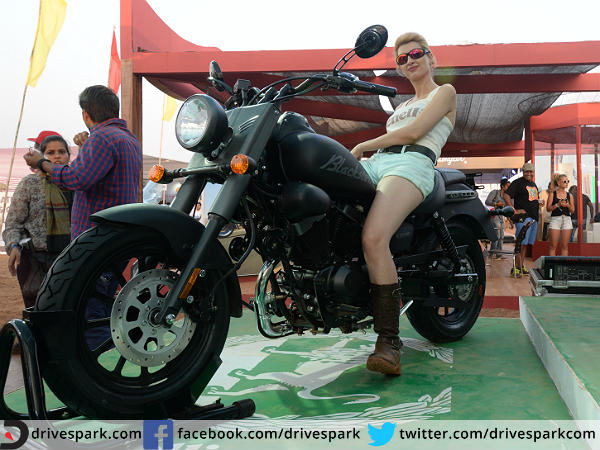 DSK-Motowheels Keeway Blackster At India Bike Week 2015