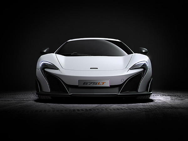 McLaren 675LT Front View 