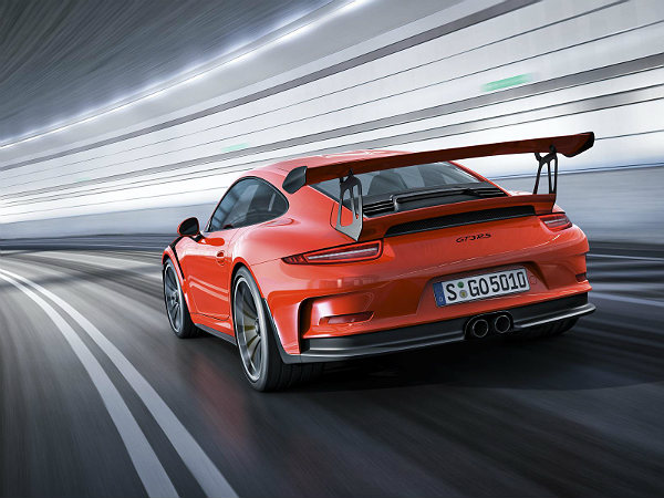 New Porsche 911 GT3 RS Revealed