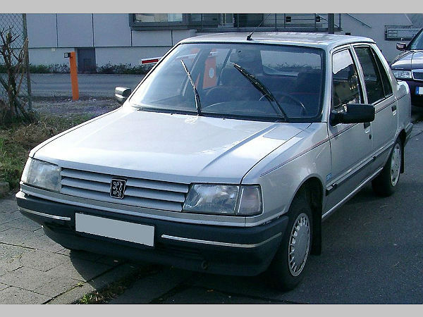 1. Peugeot 309: 1994–1997