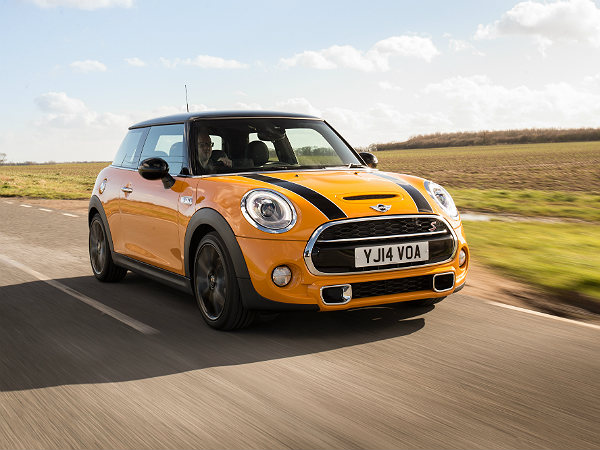 Mini Cooper Front View 