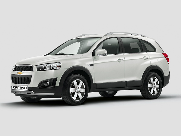 my 15 chevrolet captiva price in india