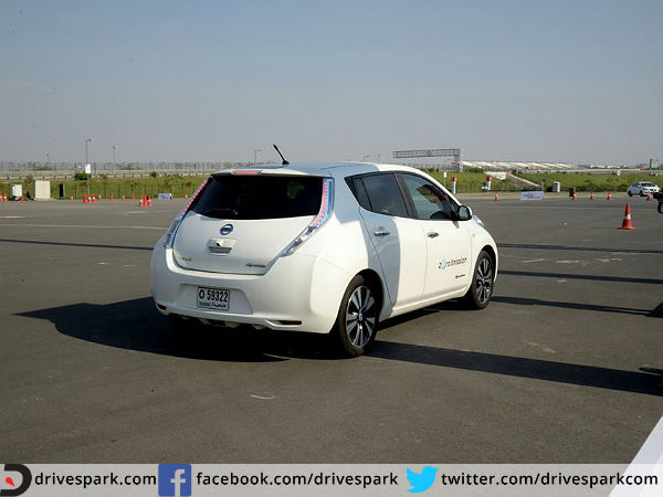 2015 Nissan CARnival 