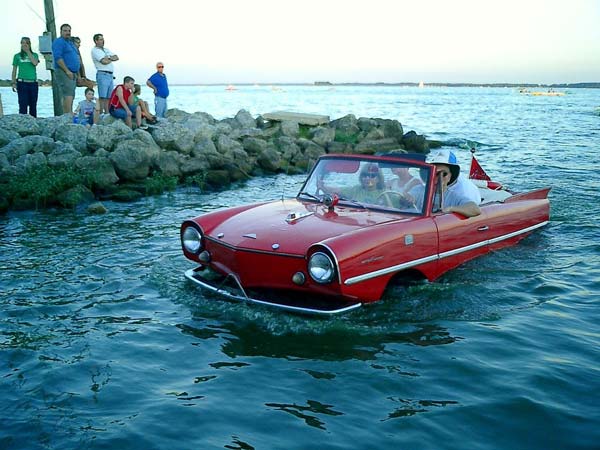 9. Amphicar: