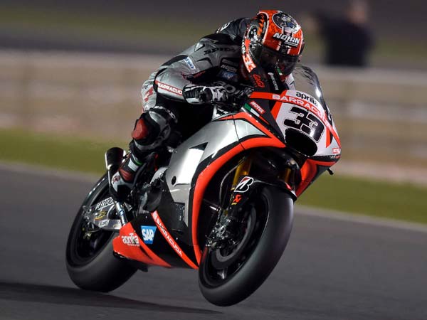 Aprilia Racing Team Gresini: Marco Melandri #33 