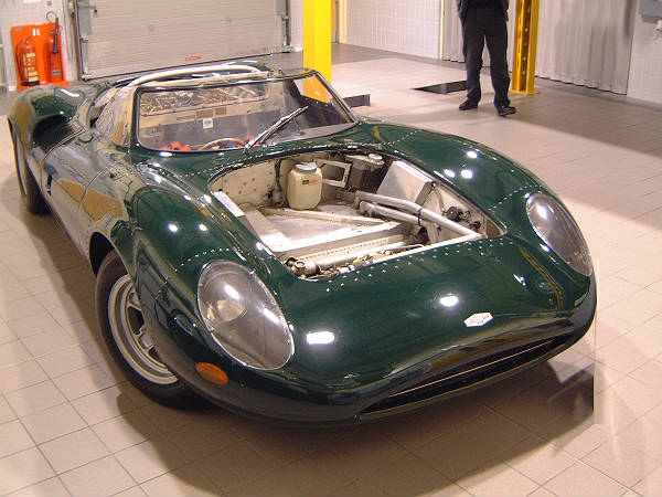 6. Jaguar XJ 13: