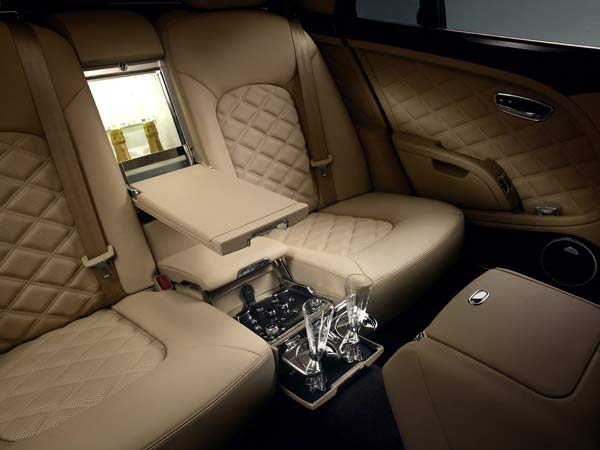 4. Bentley Mulsanne: Bubbly society