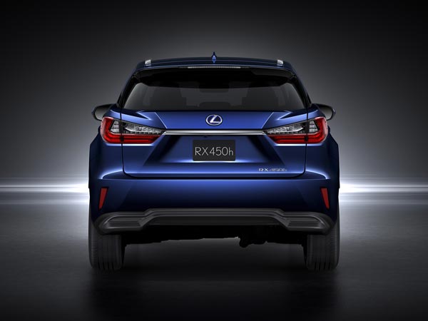 Lexus Reveals Its All-New RX Luxury SUV At New York Auto Show! 