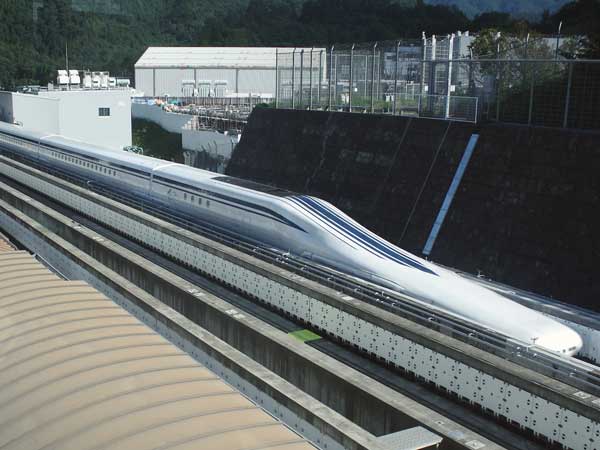 4. The fastest train in the world: Japan’s Lo Series maglev