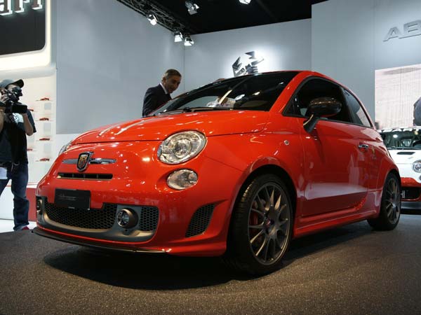 fiat 500 abarth india price