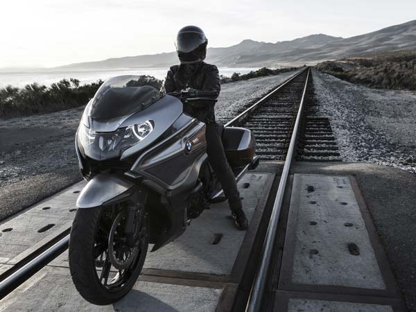 BMW Concept 101 - The Spirit Of The Open Road! BMW Concept 101 - The Spirit Of The Open Road!