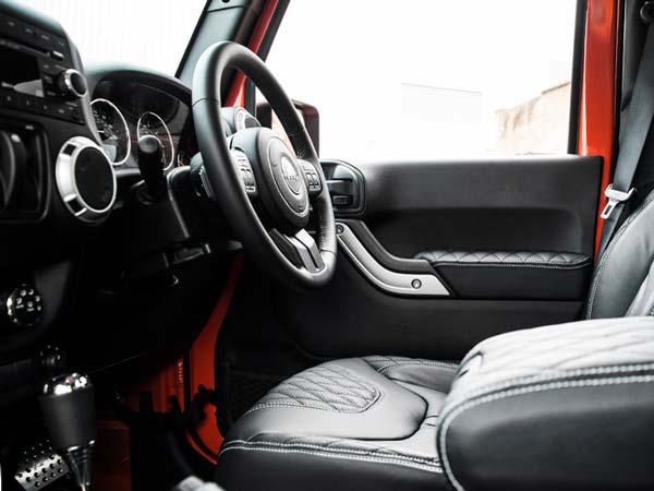 jeep wrangler kahn design interior
