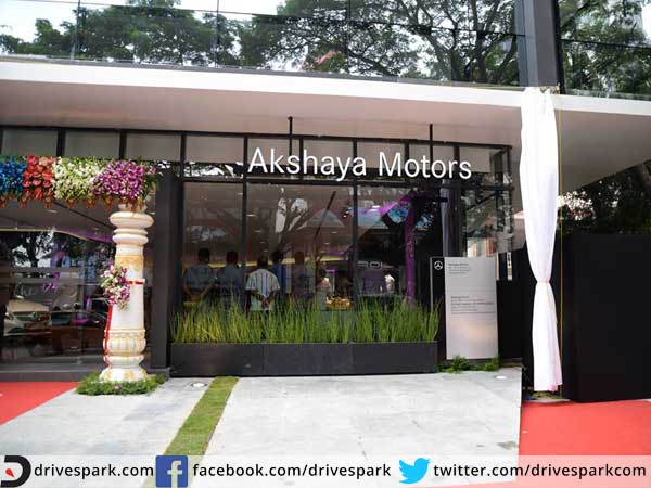 mercedes benz new showroom bangalore