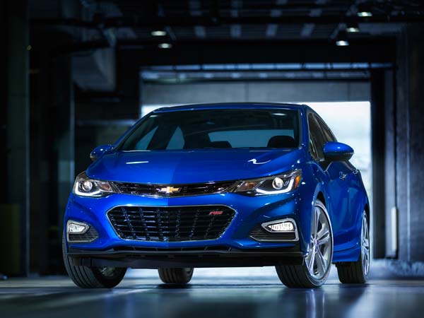 2016 Chevrolet Cruze Revealed For Global Markets!