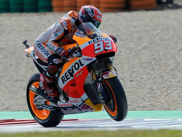 rossi marquez assen gp