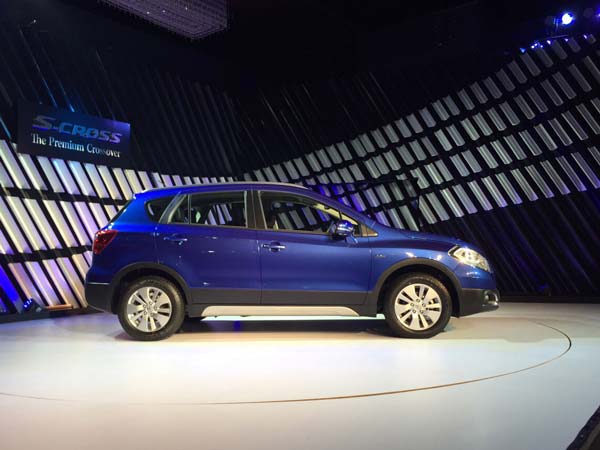 maruti suzuki s cross side profile