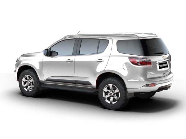 7 Premium SUVs That Are India Bound Soon! 