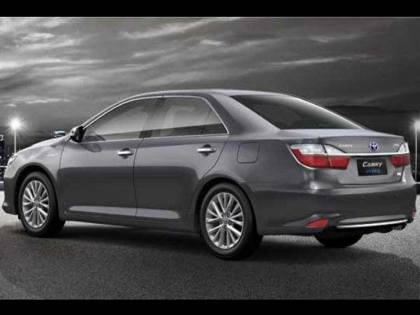 toyota camry hybrid 