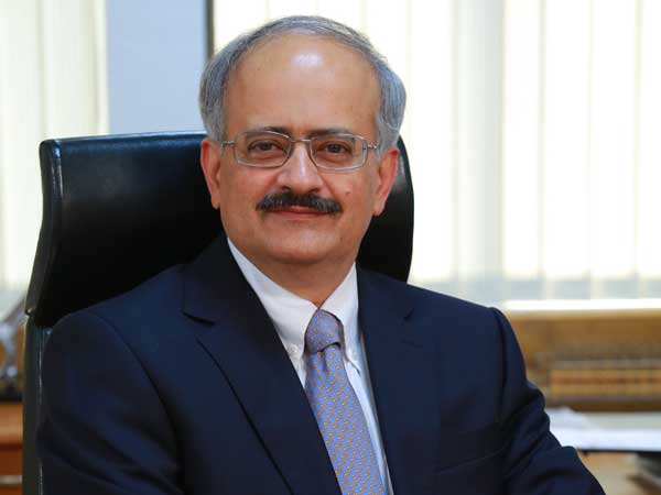 mr.vipin sondhi md and ceo jcb india