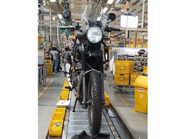 royal enfield himalayan pics chennai plant
