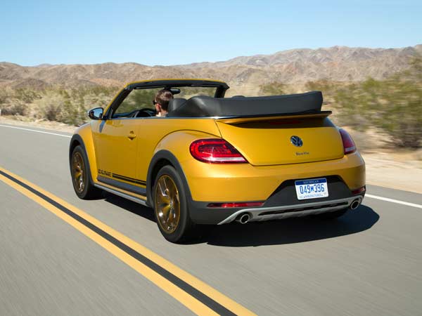 volkswagen beetle dune convertible rear