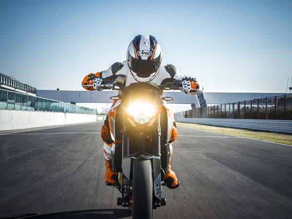 eicma-2015-ktm-690-duke head lamp