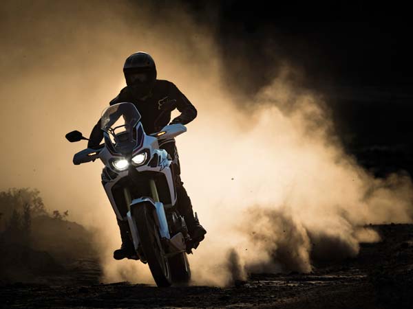 eicma 2015 honda africa twin head lamp