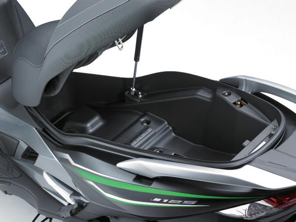 eicma kawasaki j125 unveiled storage