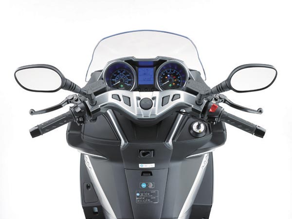 eicma kawasaki j125 unveiled instrument cluster