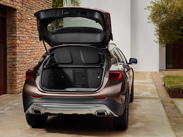 la auto show infiniti qx30 boot