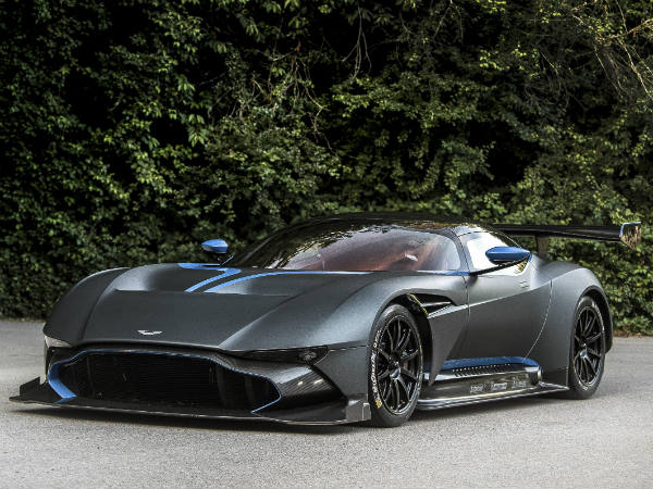 aston martin vulcan front