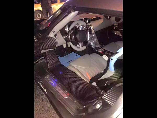 koenigsegg agera r crash interior