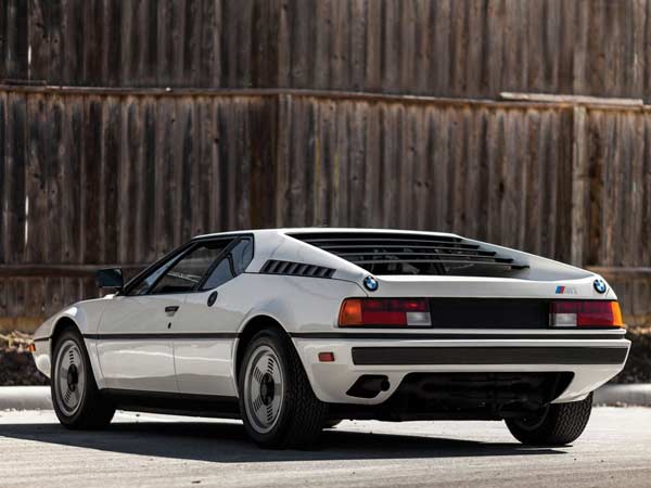 bmw m1 rear profile