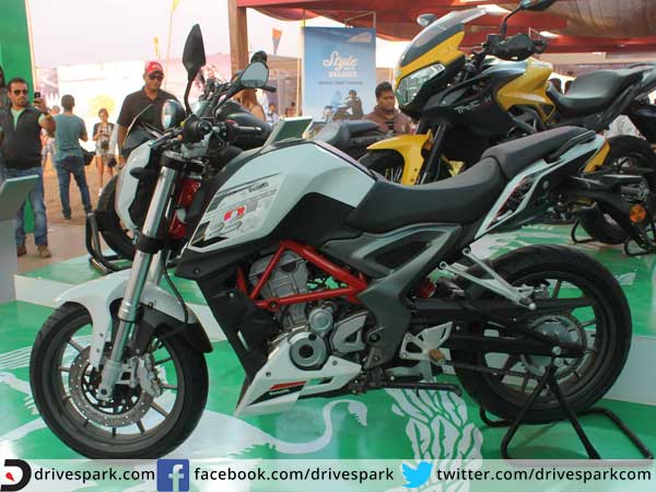 dsk benelli tnt 25 india launch side profile