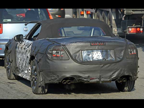fiat 124 spider abarth spy shot rear profile
