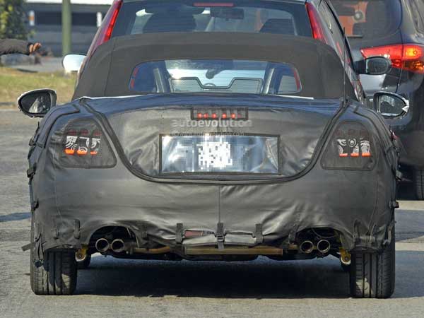 fiat 124 spider abarth spy shot quad exhausts