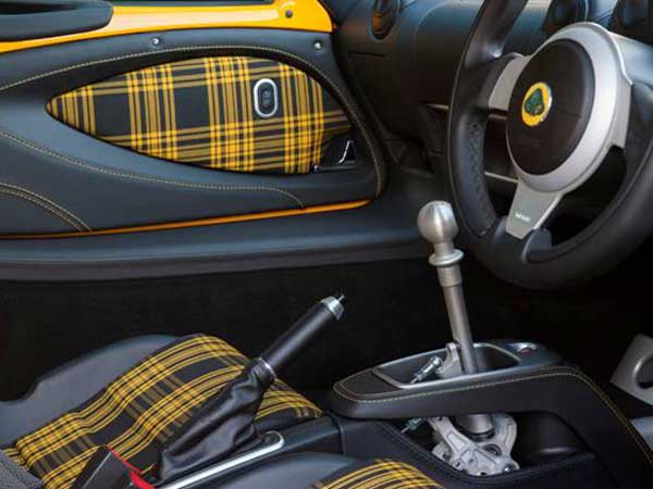 lotus exige sport 350 exposed aliminium gear shifter