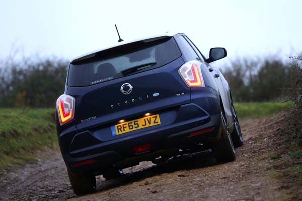 ssangyong tivoli india rear profile